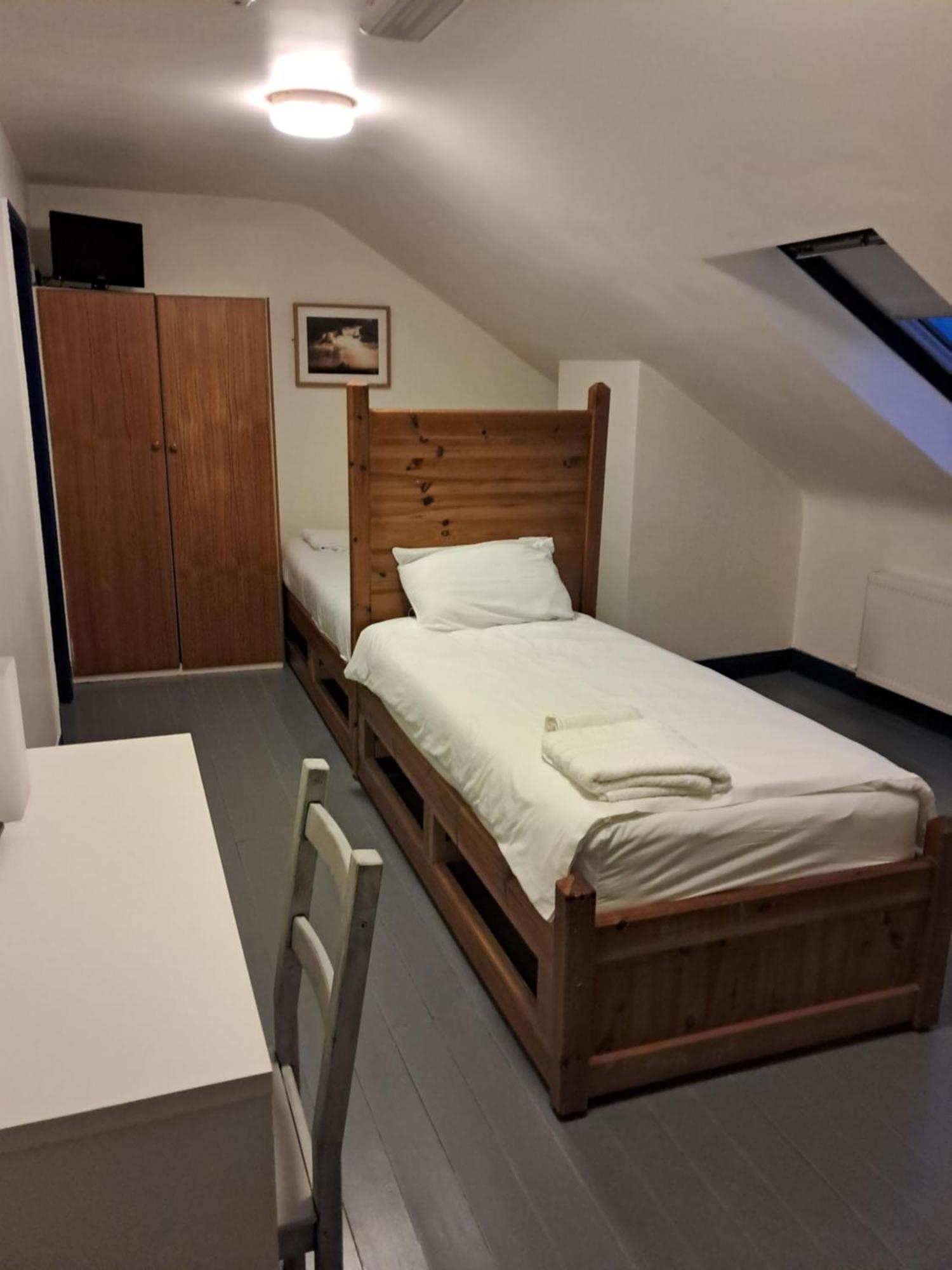 Coastguard Lodge Hostel At Tigh Tp 글레이즈베그 외부 사진